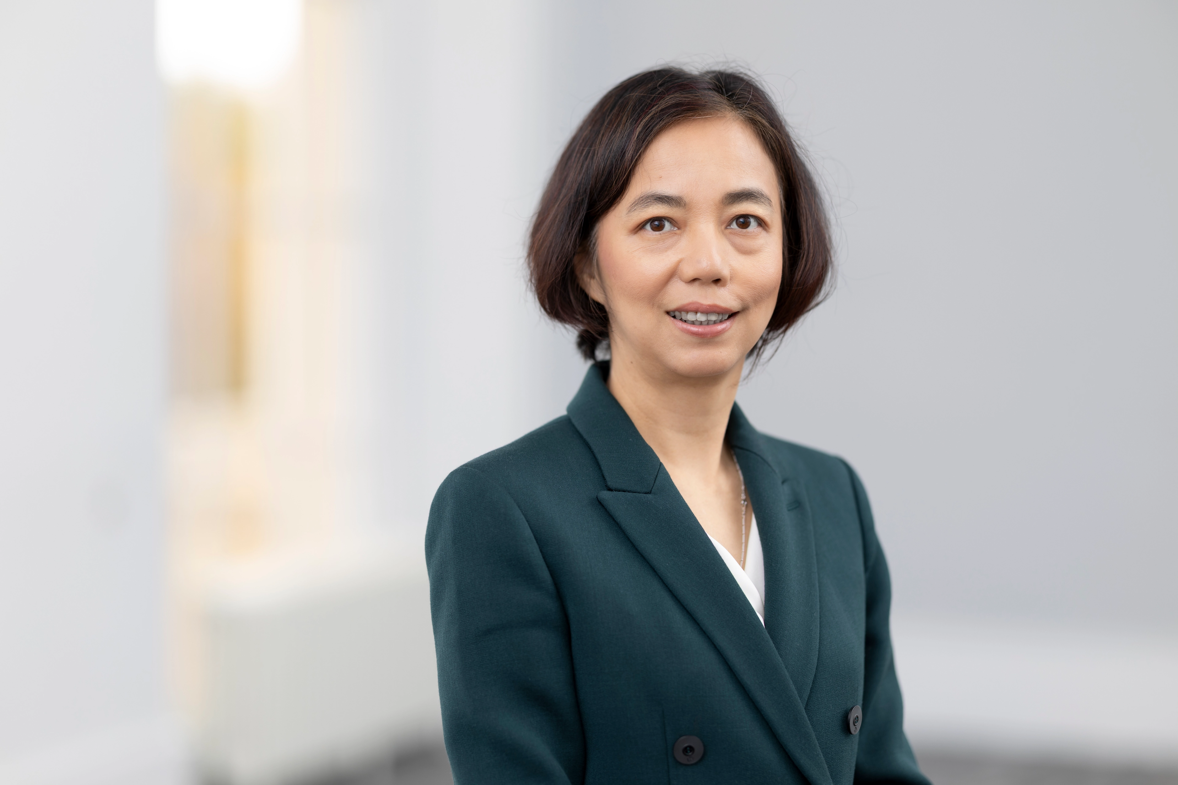 Fei-Fei Li — female billionaire profile · SheInvests